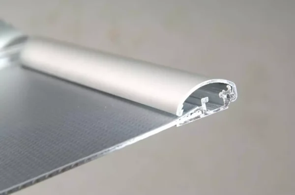 Kliklijst hufterproof 25 mm